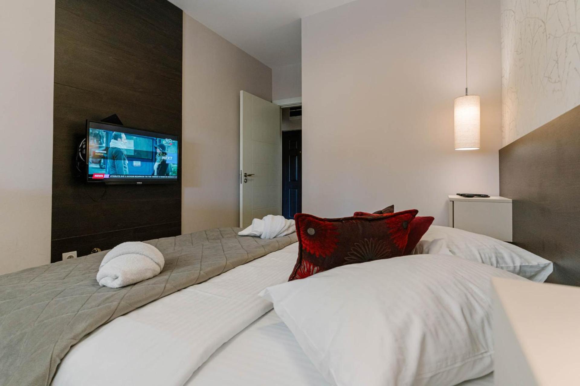 Nar Royalton Accommodation Ni Szoba fotó