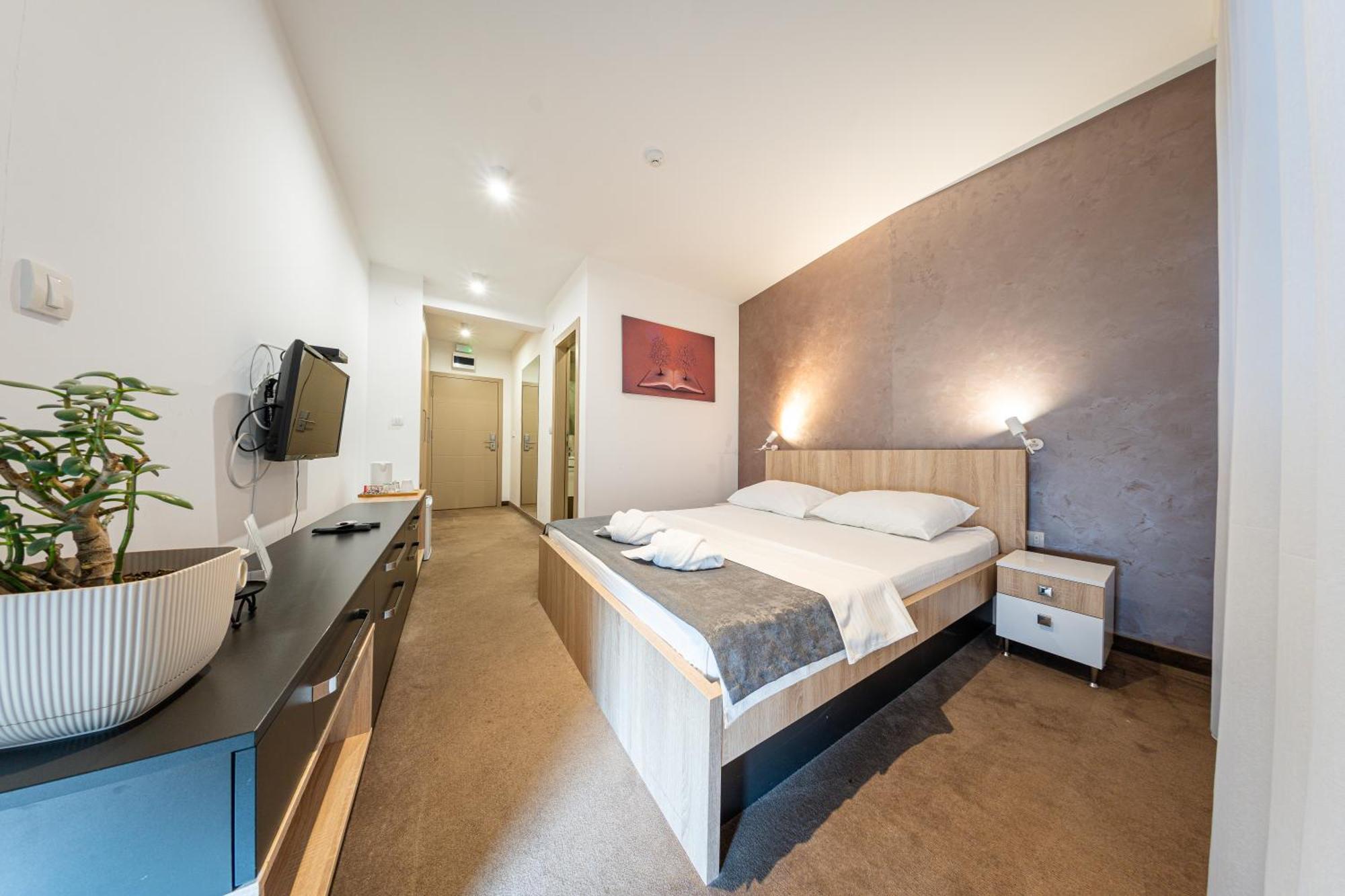 Nar Royalton Accommodation Ni Szoba fotó