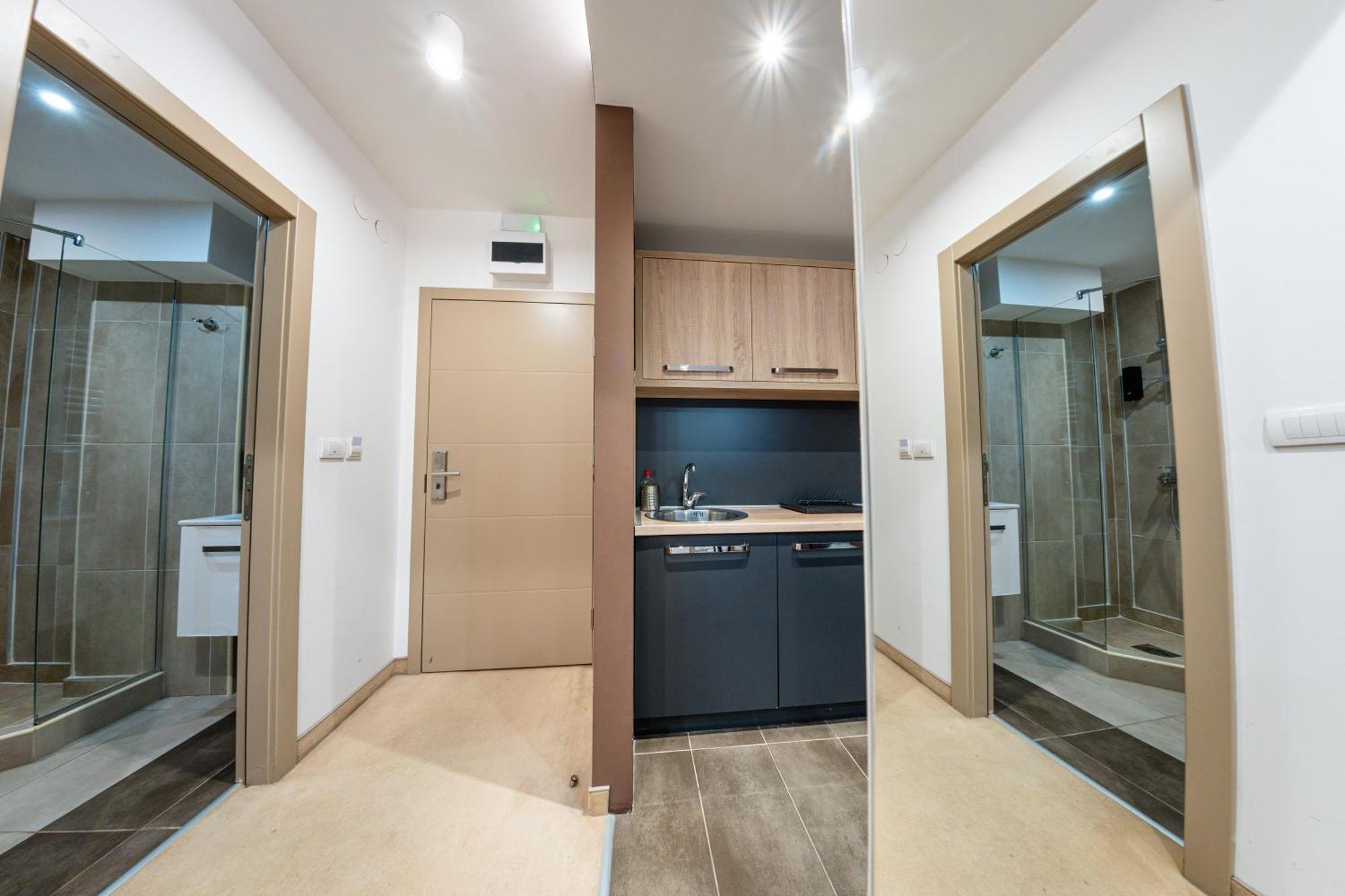 Nar Royalton Accommodation Ni Szoba fotó