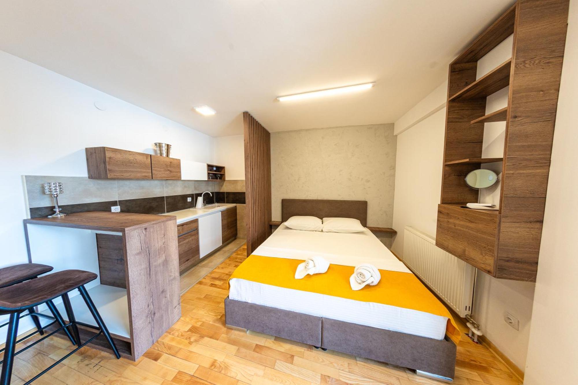 Nar Royalton Accommodation Ni Kültér fotó