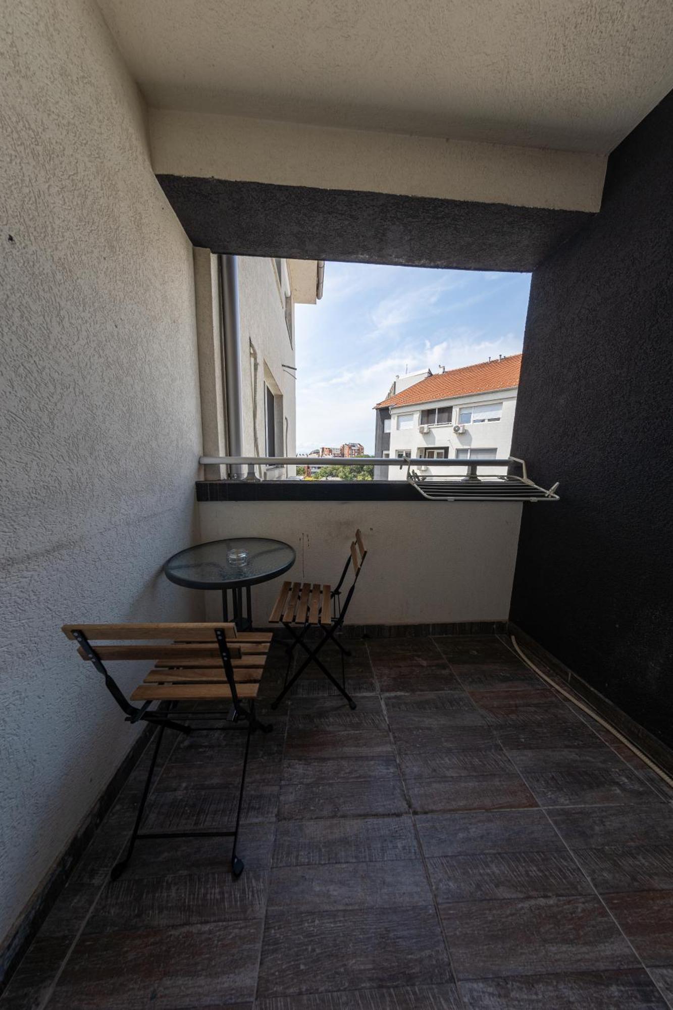Nar Royalton Accommodation Ni Szoba fotó